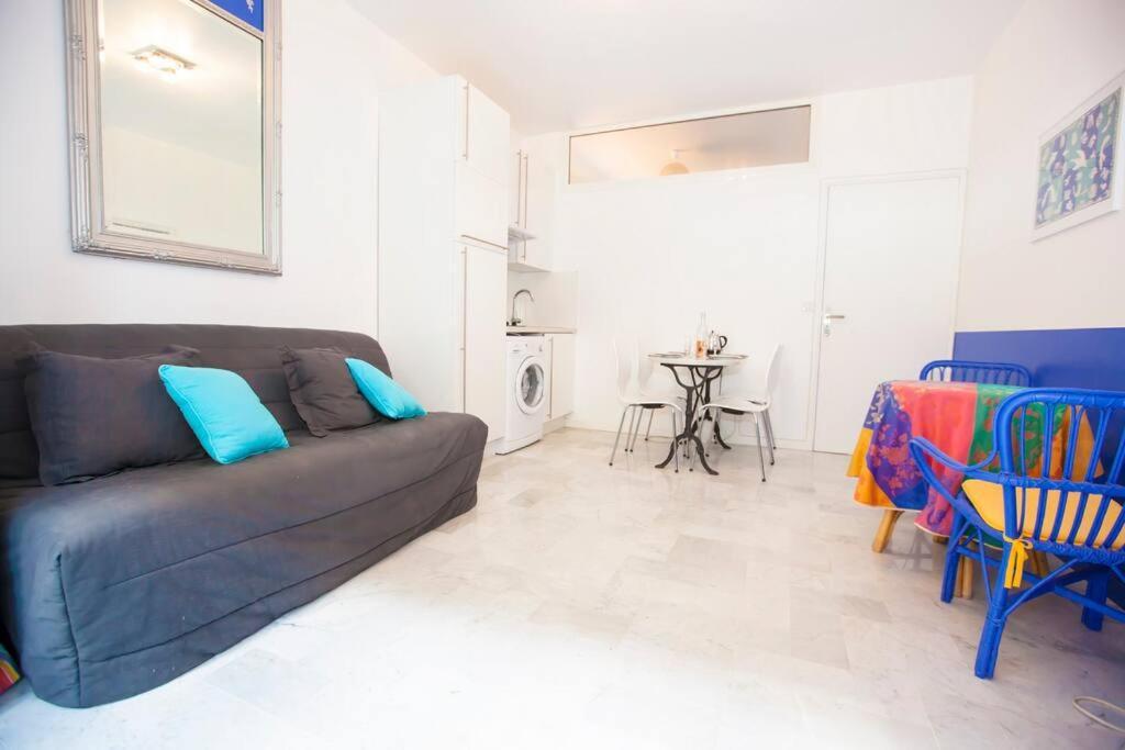 French Riviera: Seafront Apt & Pool Near Monaco Roquebrune-Cap-Martin Eksteriør billede